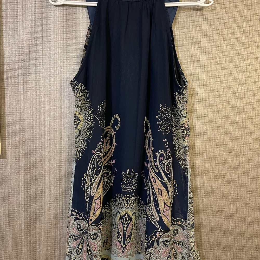 Smart Set Beautiful Top - Picture 2 of 8